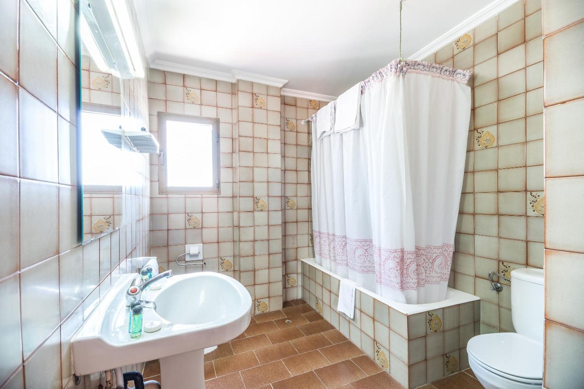 Apartamentos Orosol 2 By Typic Hotels San Antonio  Cameră foto