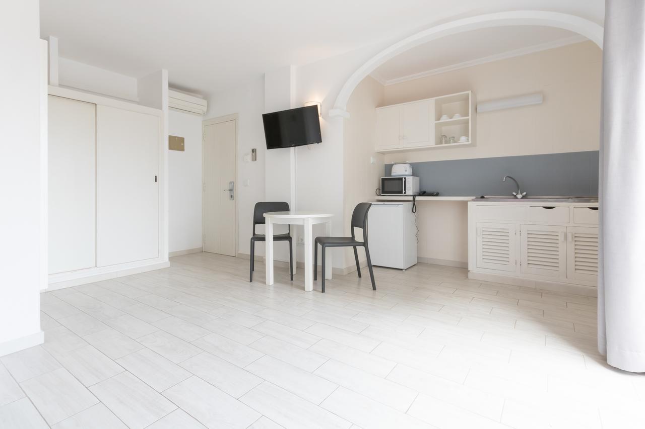 Apartamentos Orosol 2 By Typic Hotels San Antonio  Exterior foto