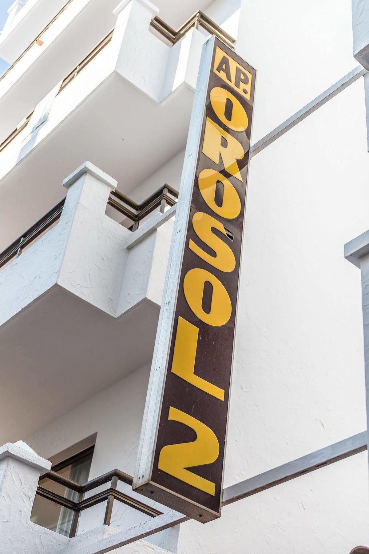 Apartamentos Orosol 2 By Typic Hotels San Antonio  Exterior foto