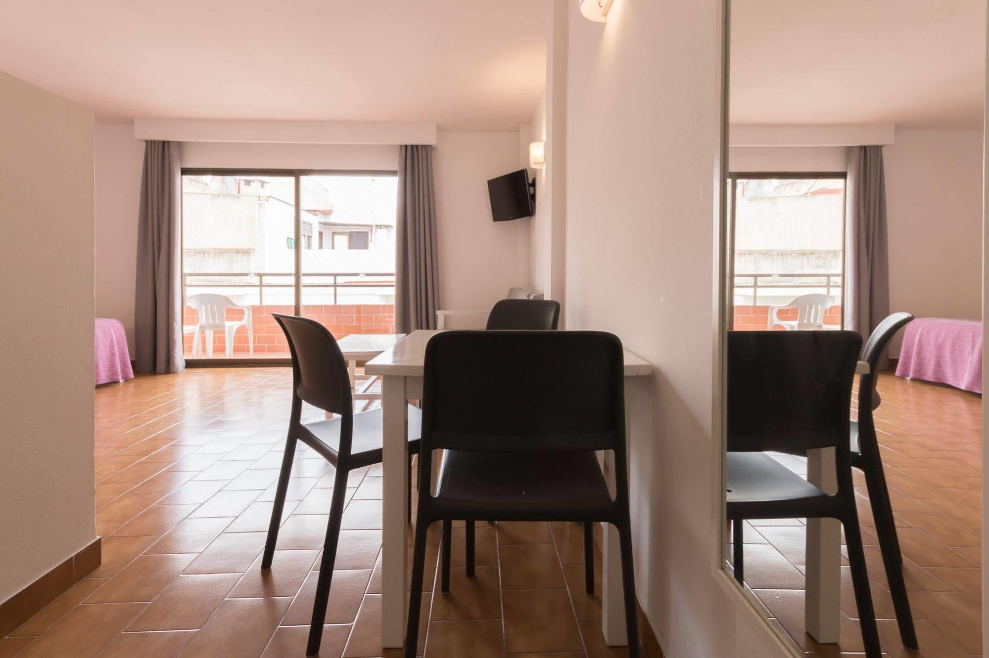 Apartamentos Orosol 2 By Typic Hotels San Antonio  Exterior foto