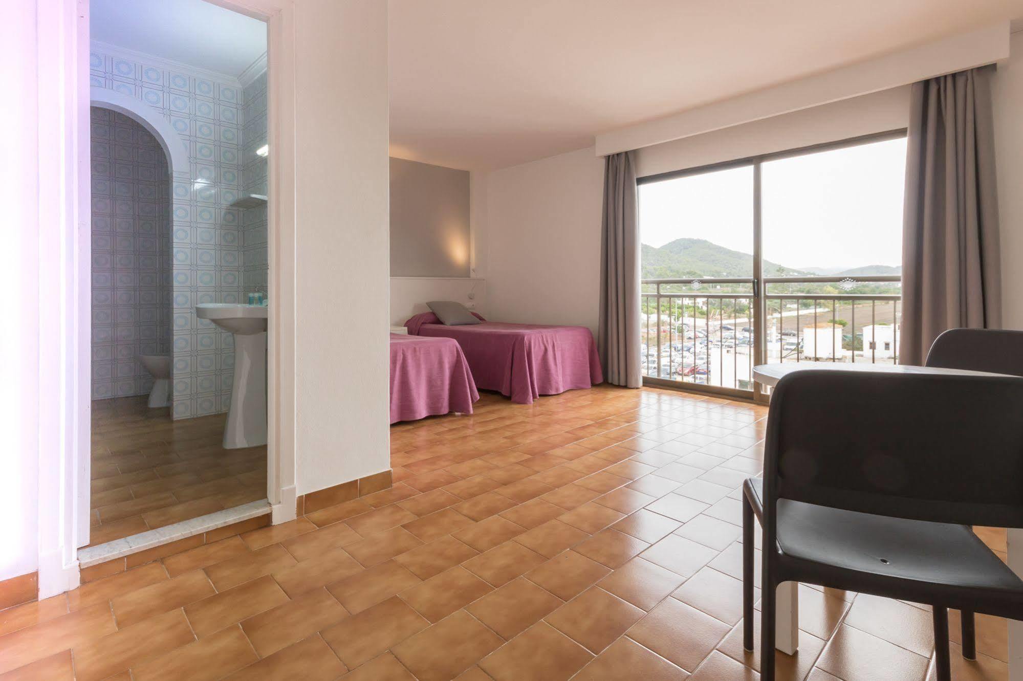 Apartamentos Orosol 2 By Typic Hotels San Antonio  Exterior foto