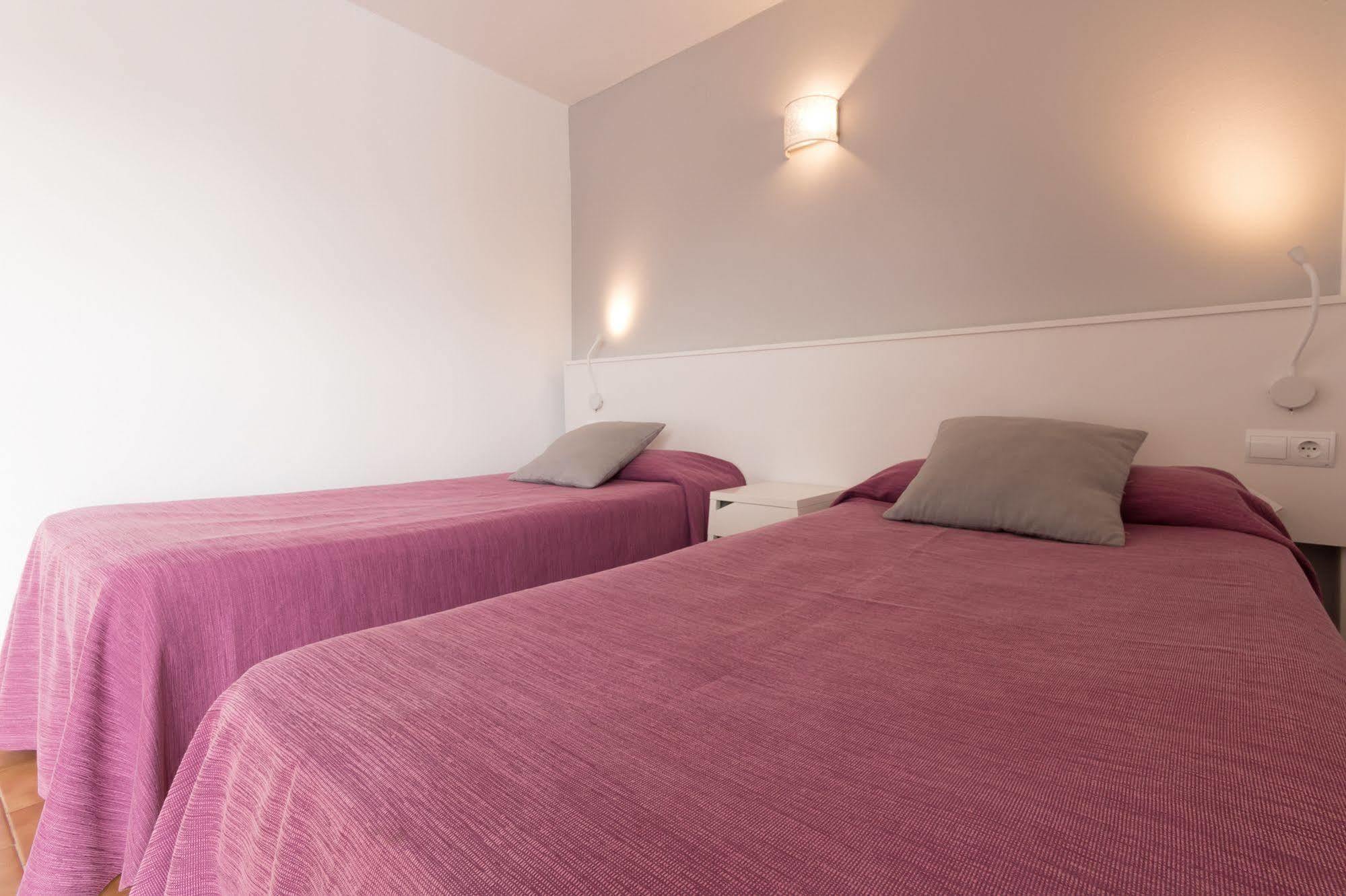 Apartamentos Orosol 2 By Typic Hotels San Antonio  Exterior foto